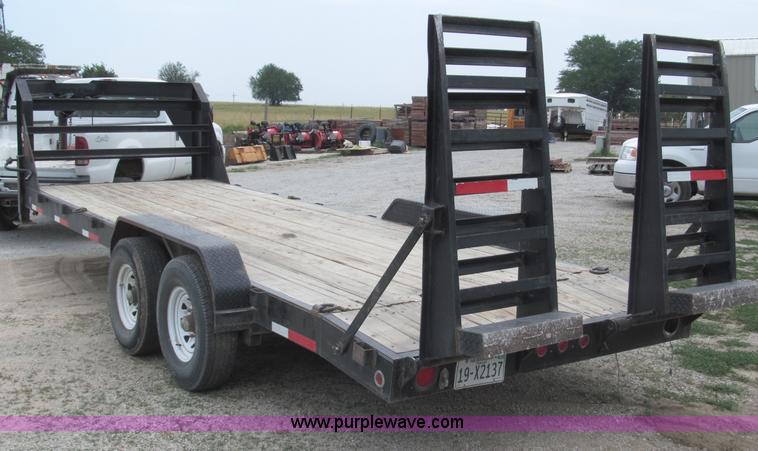image for item B5154 2006 Pro-Trak tandem axle gooseneck trailer
