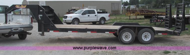 image for item B5154 2006 Pro-Trak tandem axle gooseneck trailer