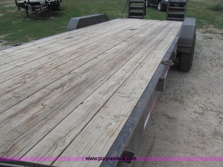 image for item B5154 2006 Pro-Trak tandem axle gooseneck trailer