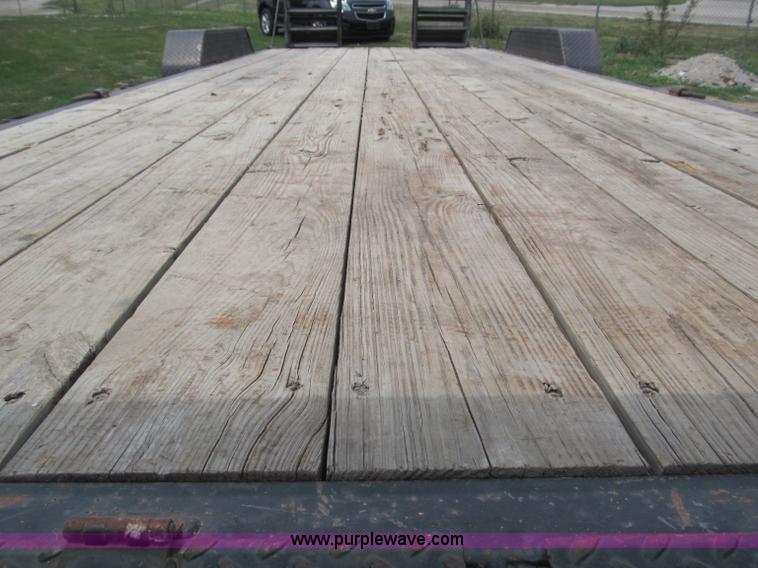 image for item B5154 2006 Pro-Trak tandem axle gooseneck trailer