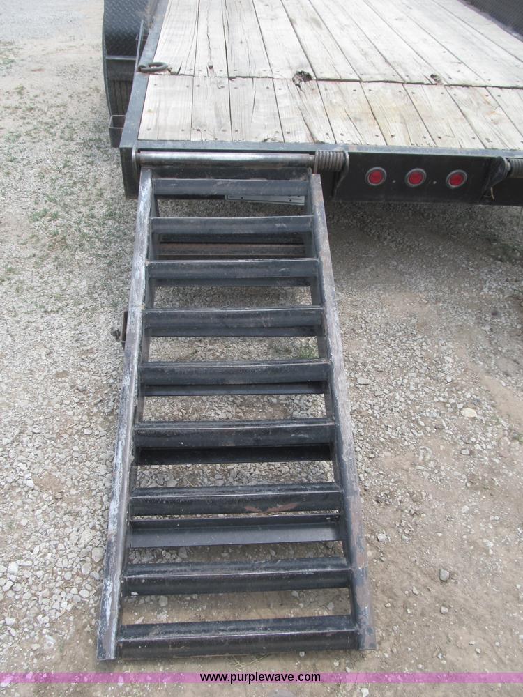 image for item B5154 2006 Pro-Trak tandem axle gooseneck trailer
