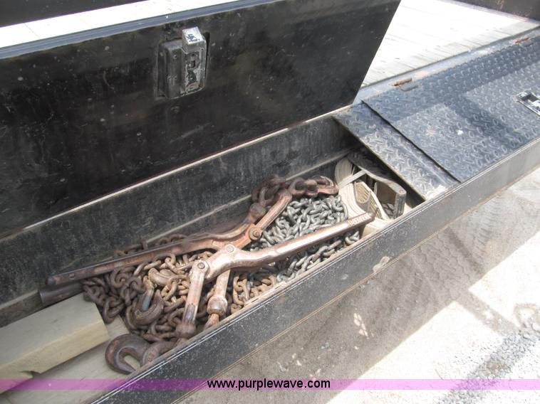 image for item B5154 2006 Pro-Trak tandem axle gooseneck trailer