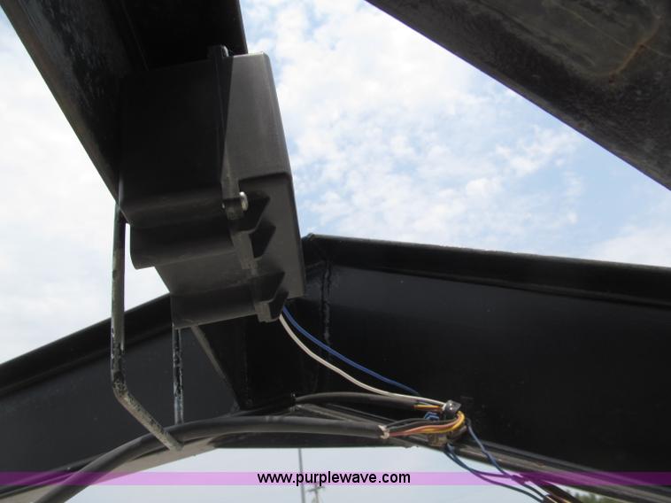 image for item B5154 2006 Pro-Trak tandem axle gooseneck trailer