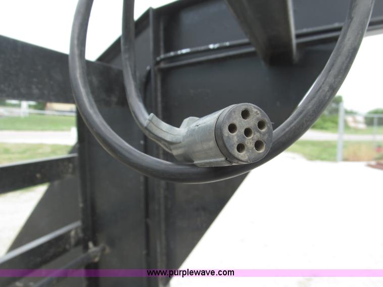 image for item B5154 2006 Pro-Trak tandem axle gooseneck trailer