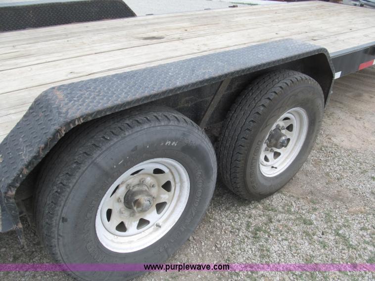 image for item B5154 2006 Pro-Trak tandem axle gooseneck trailer