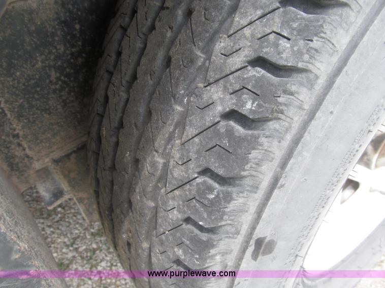 image for item B5154 2006 Pro-Trak tandem axle gooseneck trailer