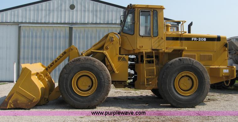 image for item B6398 1989 Fiat-Allis FR20B wheel loader