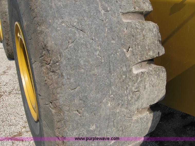 image for item B6398 1989 Fiat-Allis FR20B wheel loader