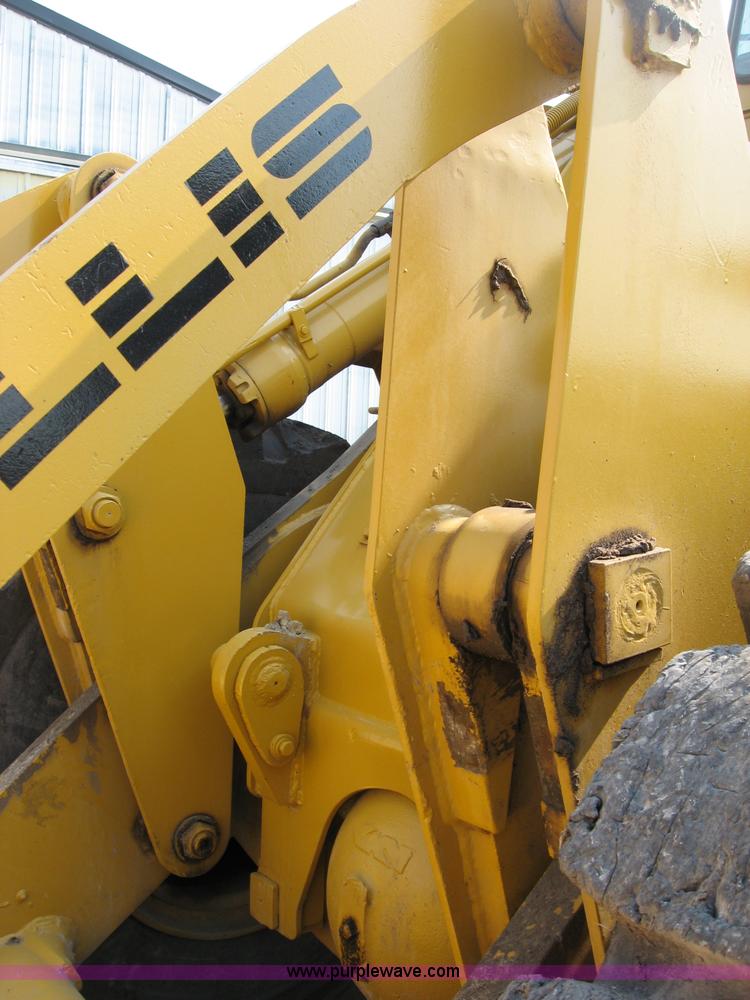 image for item B6398 1989 Fiat-Allis FR20B wheel loader