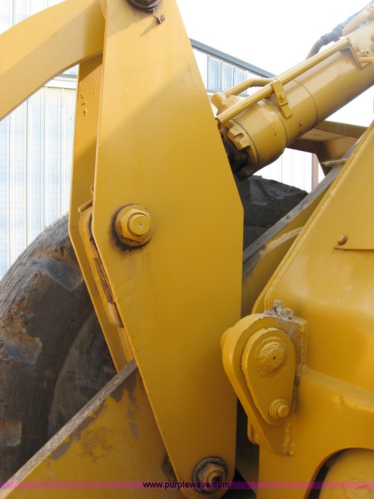 image for item B6398 1989 Fiat-Allis FR20B wheel loader