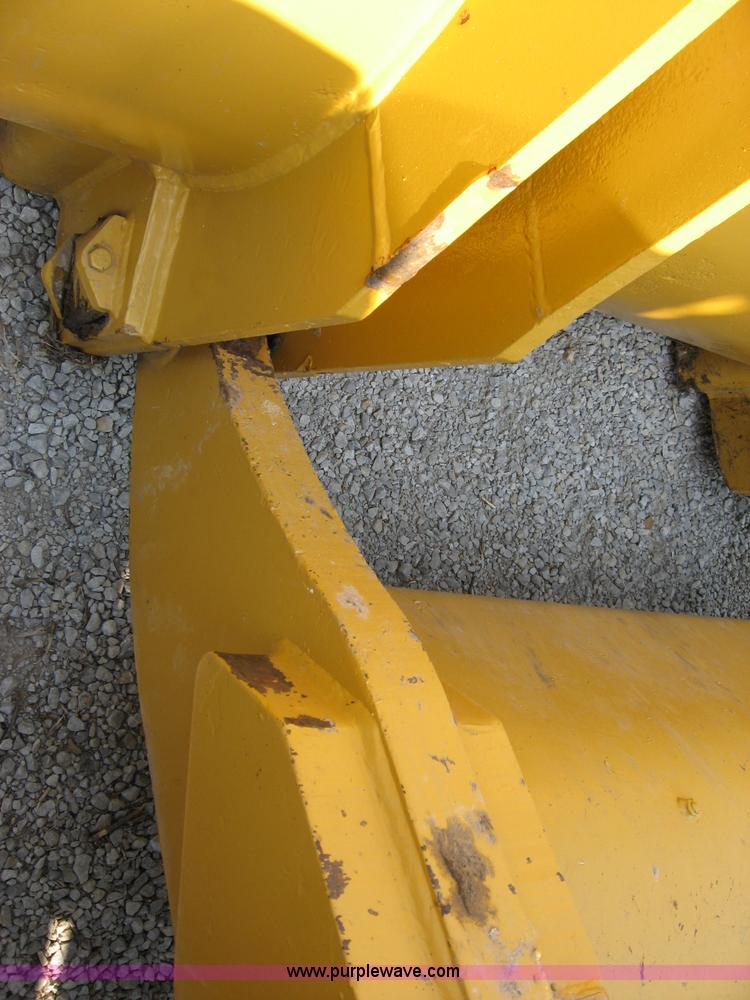 image for item B6398 1989 Fiat-Allis FR20B wheel loader