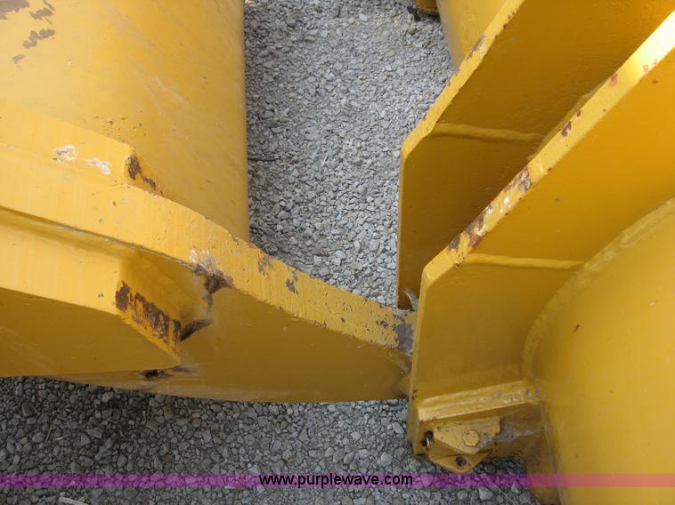 image for item B6398 1989 Fiat-Allis FR20B wheel loader