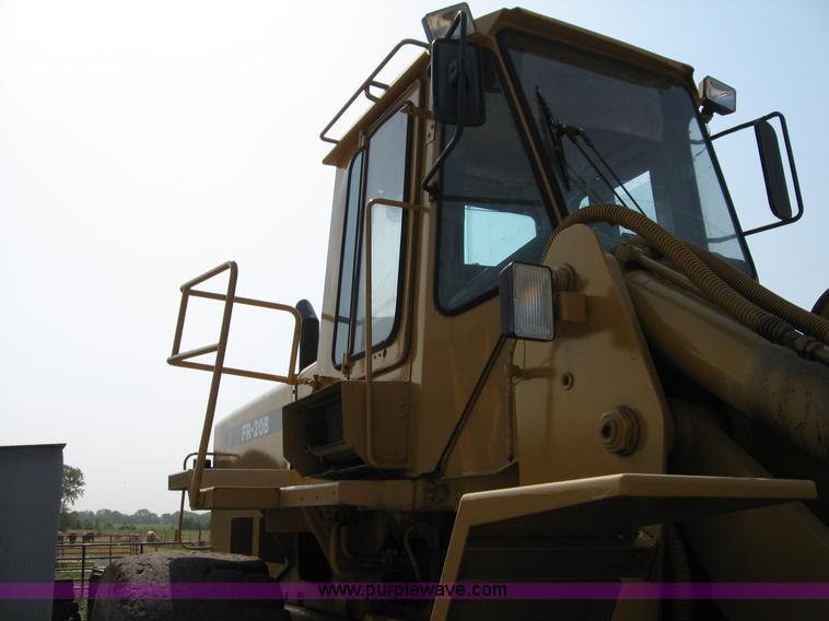 image for item B6398 1989 Fiat-Allis FR20B wheel loader