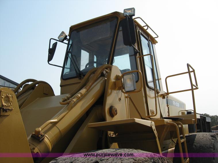 image for item B6398 1989 Fiat-Allis FR20B wheel loader