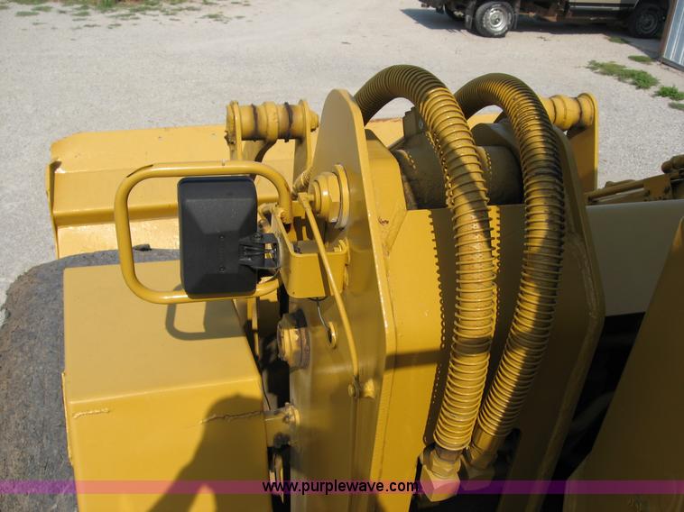 image for item B6398 1989 Fiat-Allis FR20B wheel loader