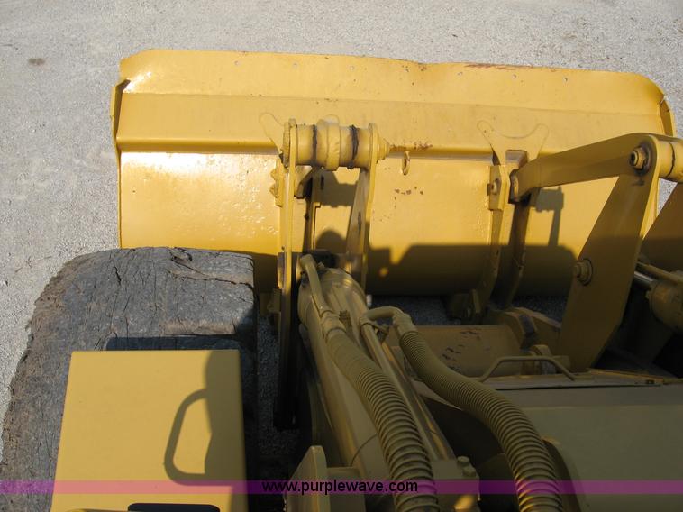 image for item B6398 1989 Fiat-Allis FR20B wheel loader