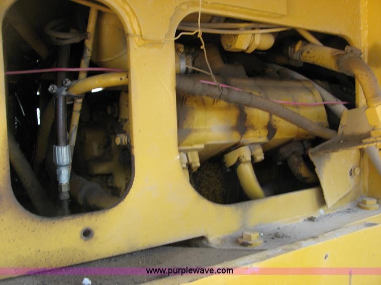 image for item B6398 1989 Fiat-Allis FR20B wheel loader