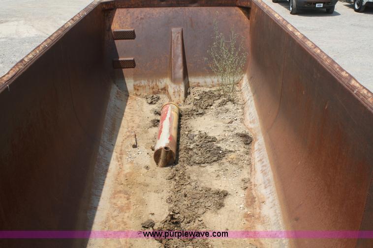 image for item B6665 1991 Hilbilt 21' end dump trailer