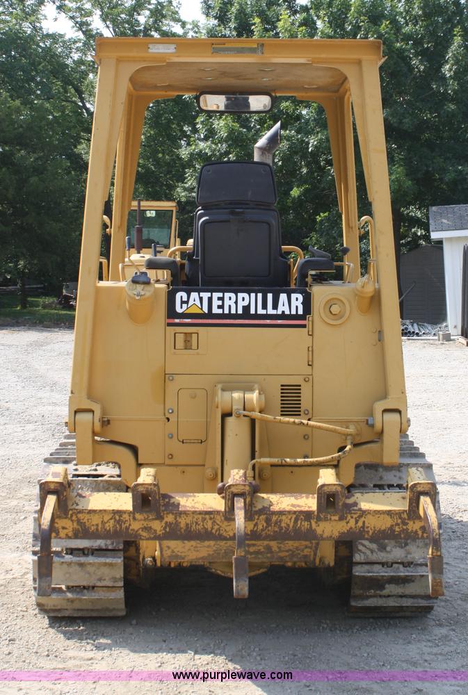 image for item B6668 1994 Caterpillar D3C Series III dozer
