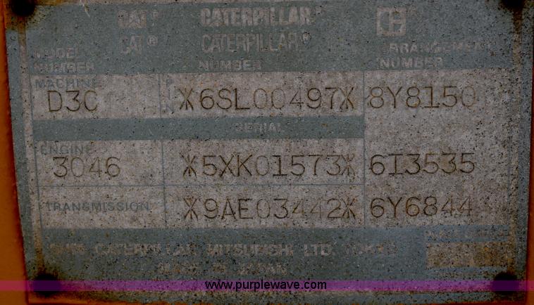 image for item B6668 1994 Caterpillar D3C Series III dozer