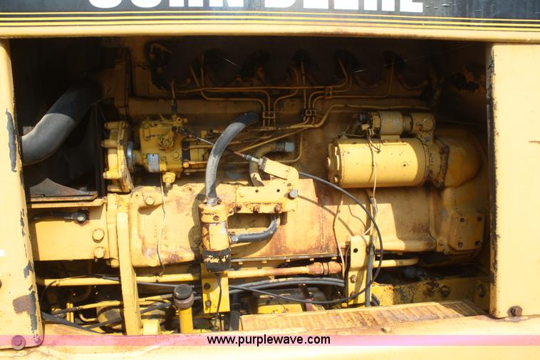 image for item B6669 1970 John Deere 570 motor grader