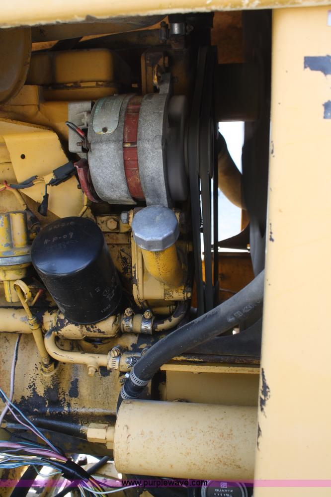 image for item B6669 1970 John Deere 570 motor grader