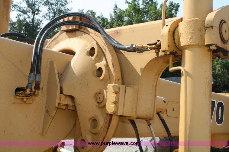 image for item B6669 1970 John Deere 570 motor grader