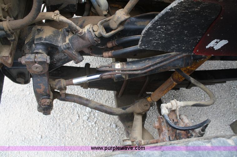 image for item B6672 1990 Chevrolet Kodiak dump truck