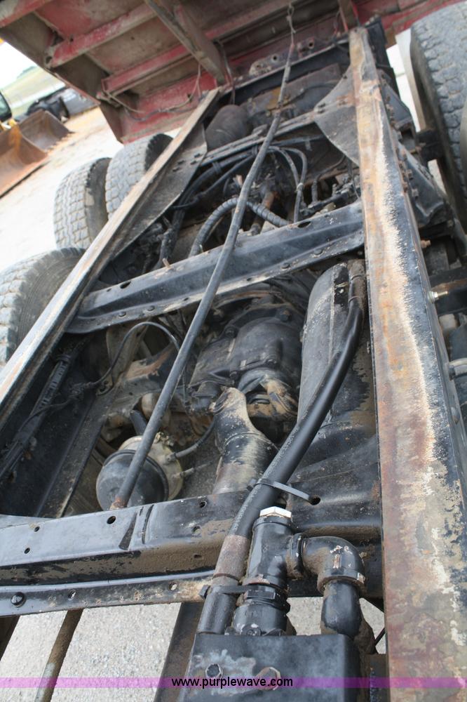 image for item B6672 1990 Chevrolet Kodiak dump truck