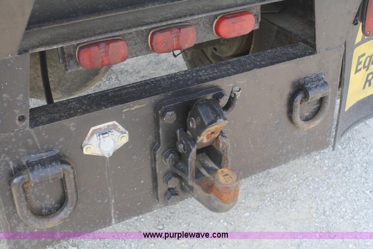 image for item B6673 1994 Ford F700 dump truck