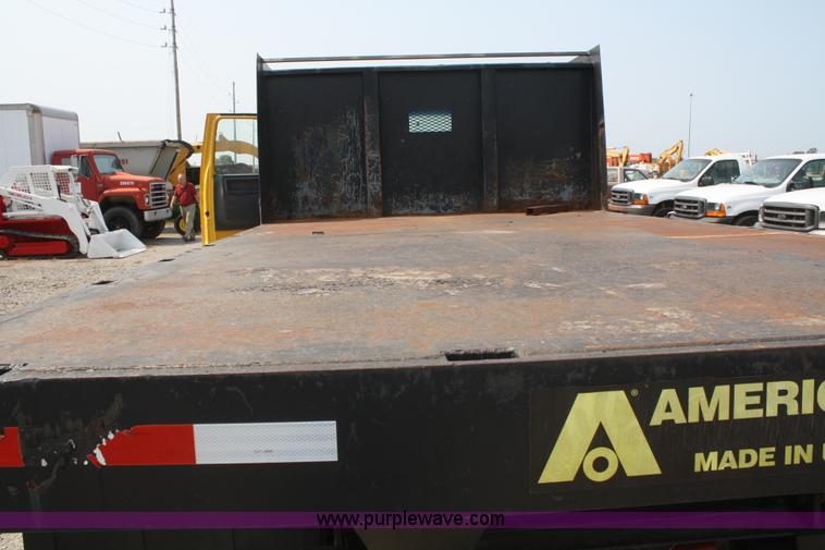 image for item B6673 1994 Ford F700 dump truck