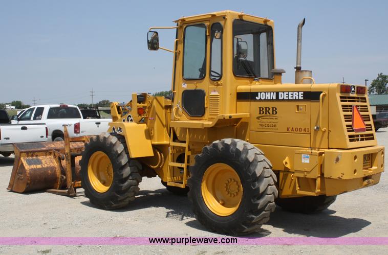 image for item B6700 1995 John Deere 444G wheel loader