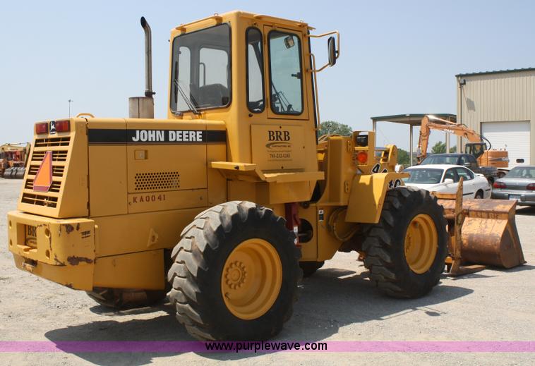 image for item B6700 1995 John Deere 444G wheel loader