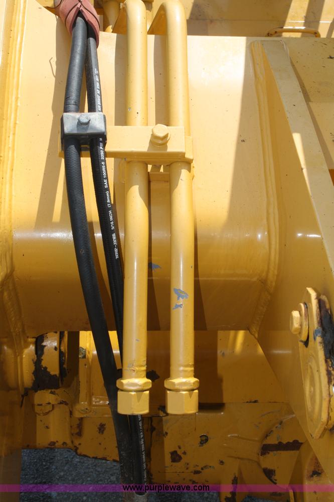 image for item B6700 1995 John Deere 444G wheel loader