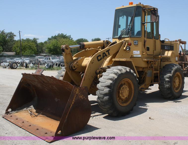 image for item B6796 1985 Caterpillar 926 wheel loader