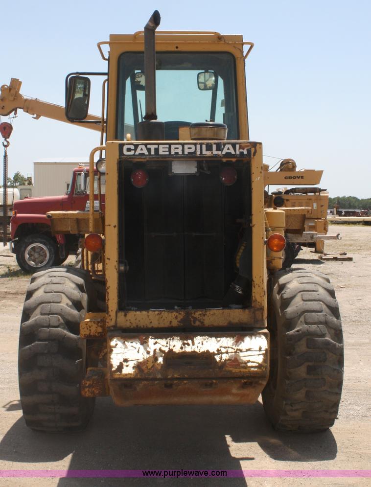 image for item B6796 1985 Caterpillar 926 wheel loader