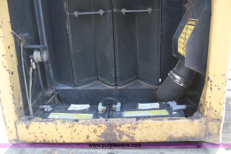 image for item B6796 1985 Caterpillar 926 wheel loader