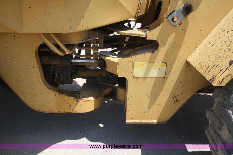 image for item B6796 1985 Caterpillar 926 wheel loader