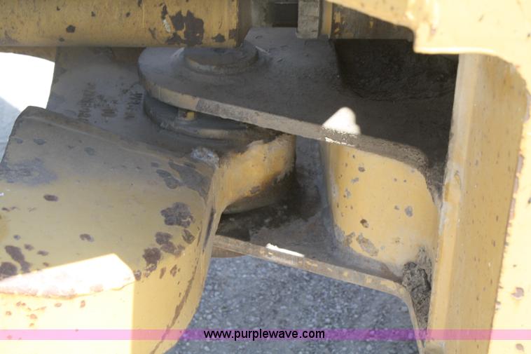 image for item B6796 1985 Caterpillar 926 wheel loader