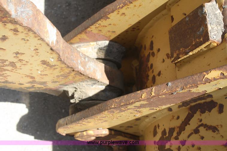 image for item B6796 1985 Caterpillar 926 wheel loader