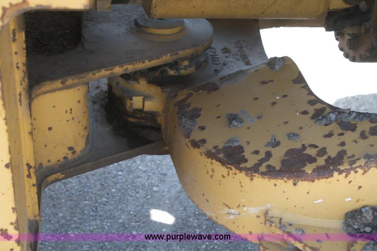 image for item B6796 1985 Caterpillar 926 wheel loader
