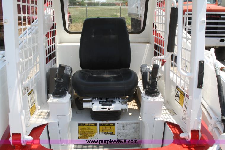 image for item B6842 1999 Takeuchi TL126 track skid steer