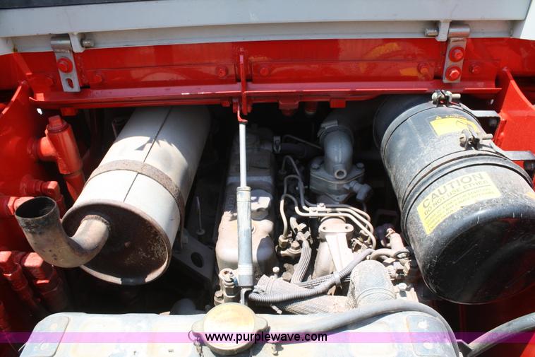 image for item B6842 1999 Takeuchi TL126 track skid steer