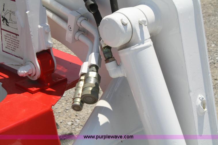 image for item B6842 1999 Takeuchi TL126 track skid steer