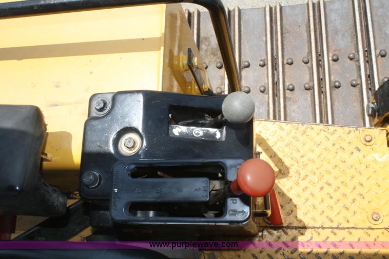 image for item B6843 1996 John Deere 555G WT Series IV track loader