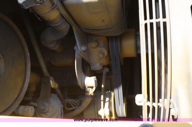 image for item B6843 1996 John Deere 555G WT Series IV track loader