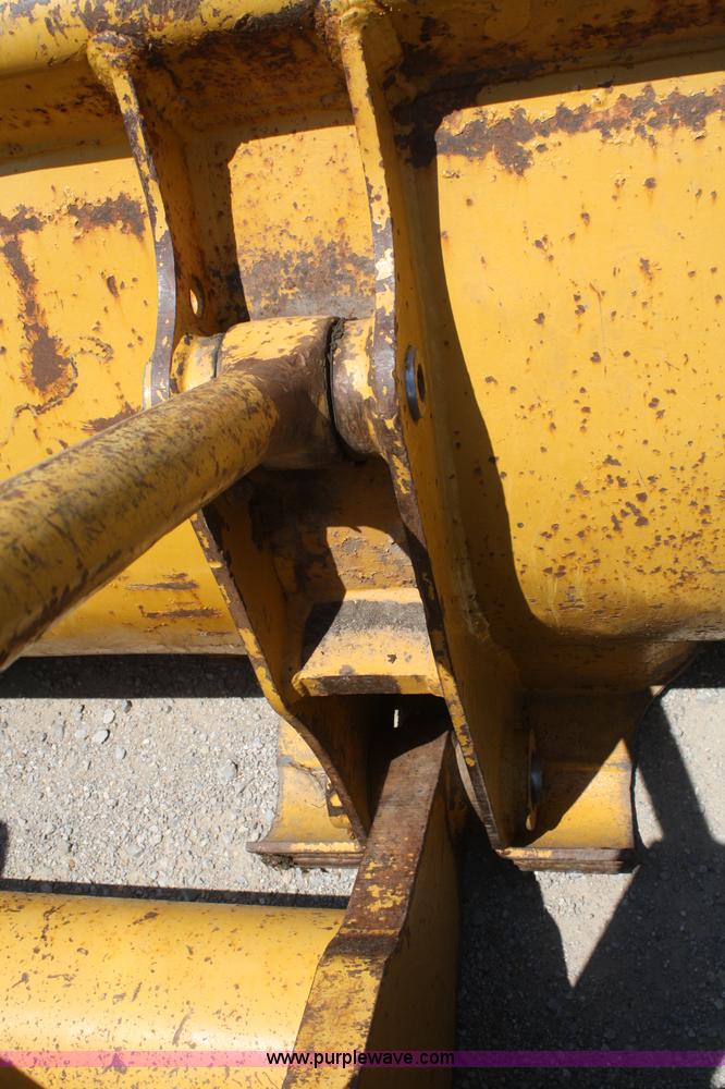 image for item B6843 1996 John Deere 555G WT Series IV track loader