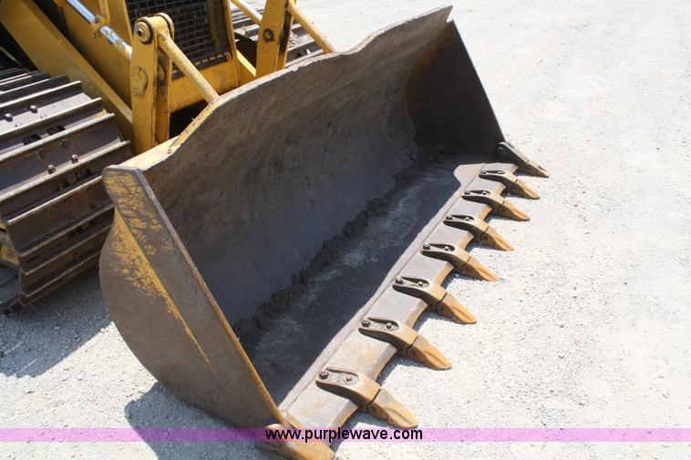 image for item B6843 1996 John Deere 555G WT Series IV track loader