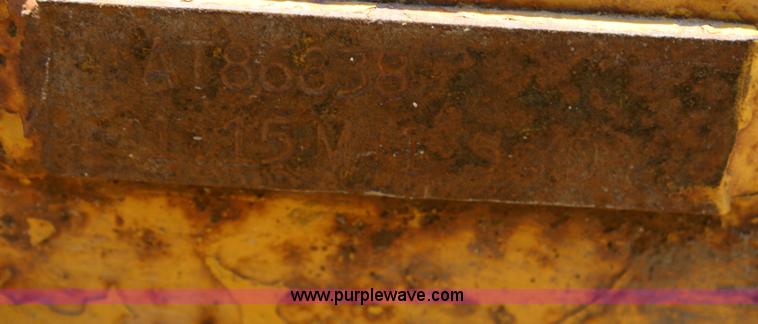 image for item B6843 1996 John Deere 555G WT Series IV track loader