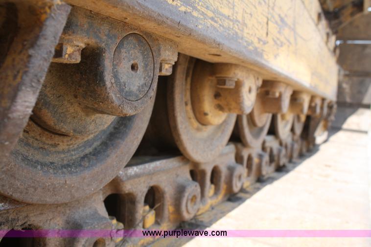 image for item B6843 1996 John Deere 555G WT Series IV track loader